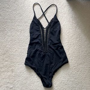 BILLABONG ONE PIECE SWIMSUIT